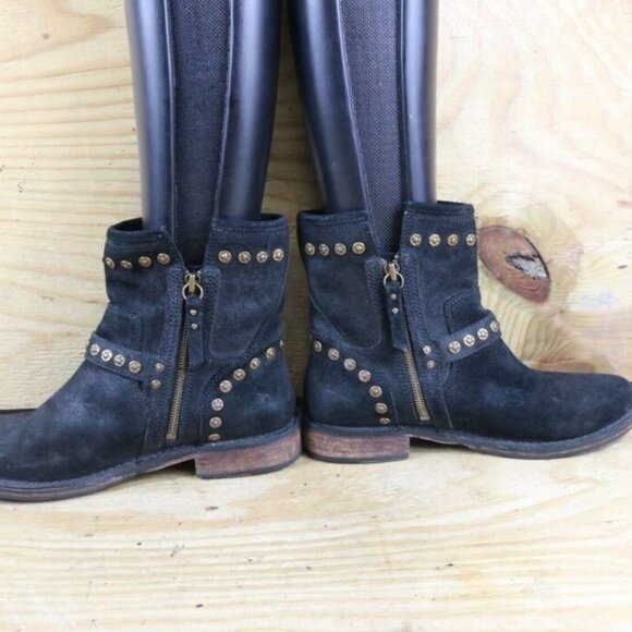 UGG Boots Womens 9 Black Suede Fabrizia Biker Studs Buckle Ankle Shoes - Picture 3 of 3